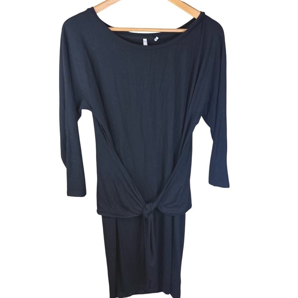 Aritzia Babaton Friedan Jersey Wrap Dress Black‎ Size Medium Office Career Wear